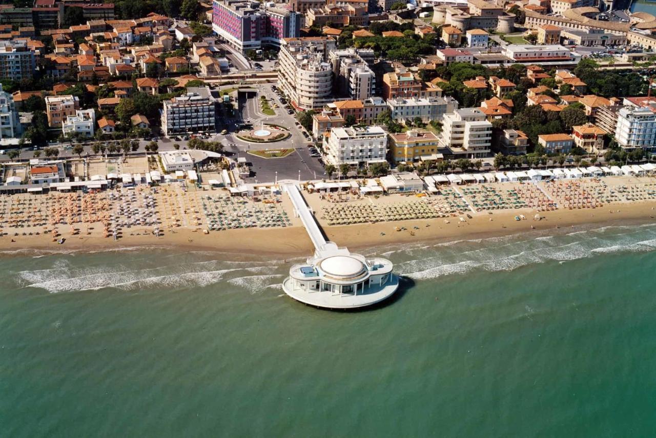 Hotel De La Ville Senigallia Exterior foto